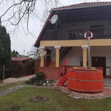 In 34509 Διαμέρισμα Balatonmáriafürdő